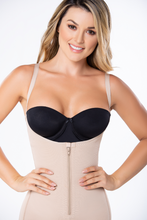 Cargar imagen en el visor de la galería, 2411 Diane & Geordi Faja Powernet Moldeadora Cachetero