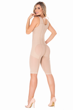 Cargar imagen en el visor de la galería, 2393 Diane & Geordi