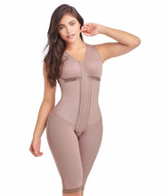 Cargar imagen en el visor de la galería, 06052 Fajate Faja a la rodilla con brasier