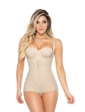 Cargar imagen en el visor de la galería, 1047 Ann Chery Vanessa