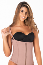 Cargar imagen en el visor de la galería, 3619 Diane &amp; Geordi
