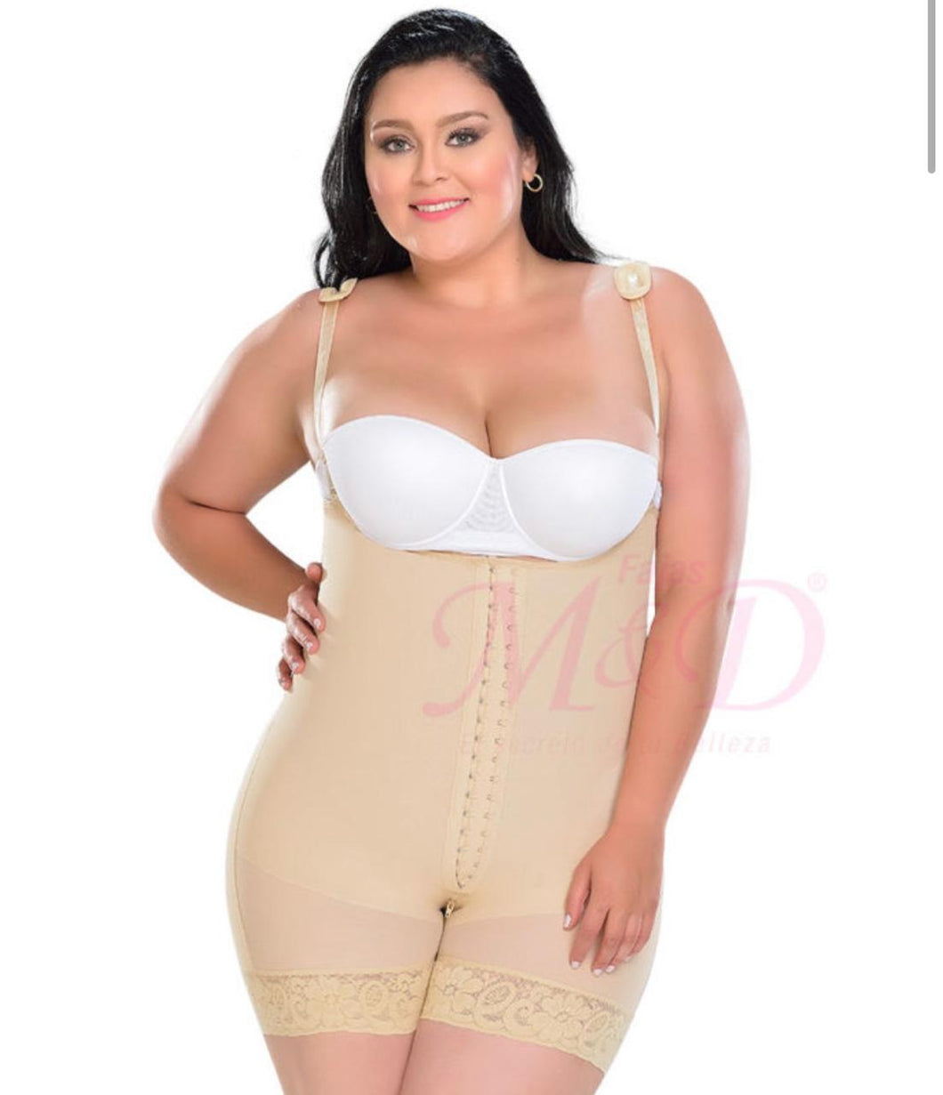 F0068 MYD Faja corta con espalda cubierta