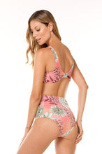 Load image into Gallery viewer, 9333 Corpo Swimwear Bikini Bioflor Rosa en tejido ECCO
